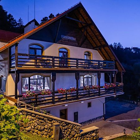 Q Chalet Săcele Exteriör bild